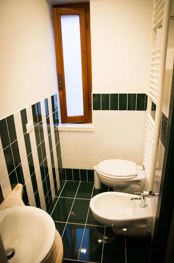 Bed & Breakfast B&B Nannalia Marina Di Carrara